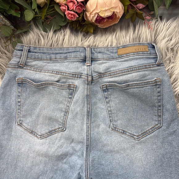 Cello High waisted Light Wash Blue Straight Leg Jeans - Picture 7 of 8